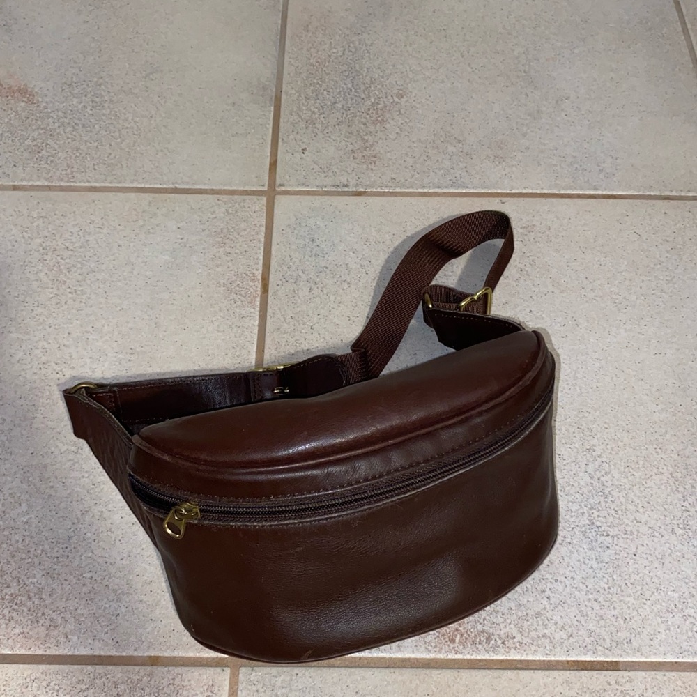 SOLD Vintage Coach Leather Fanny Pack